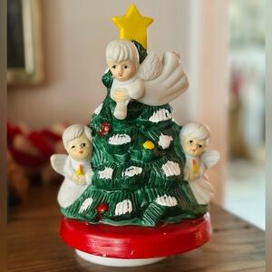 GREEN SALE 🍀 Vintage Christmas tree rotating music box